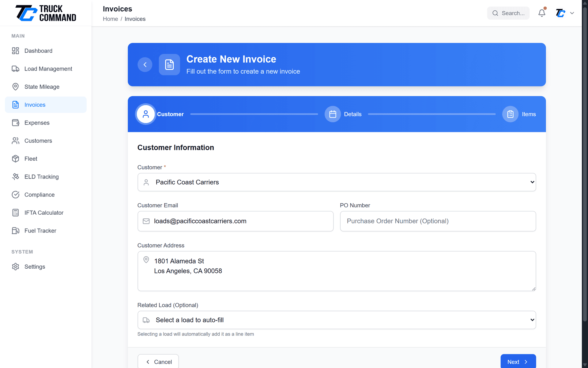 Invoice creation form with customer selection, line items, and automatic calculations